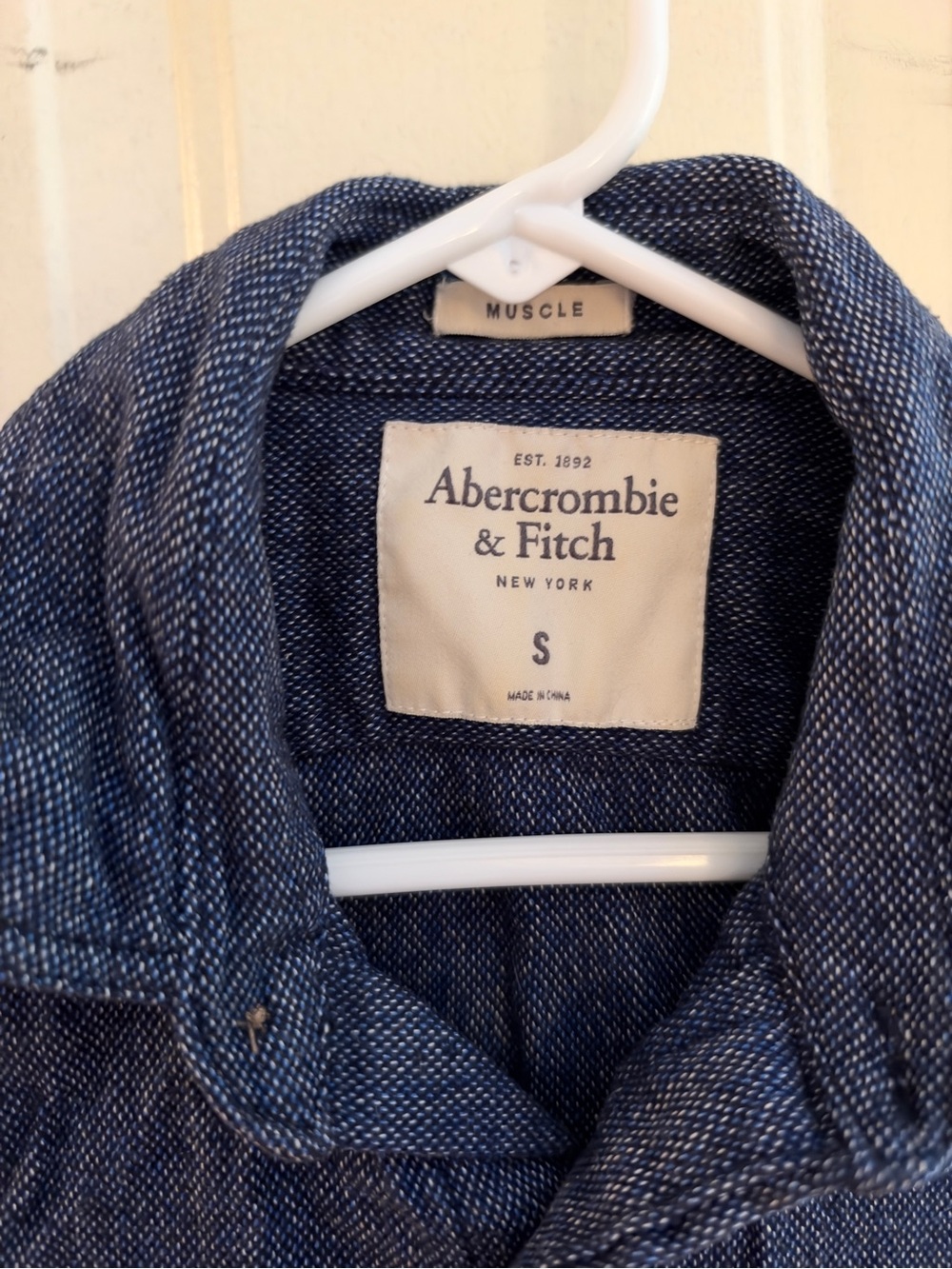 Abercrombie & Fitch Mens flannel button down S 100% cotton